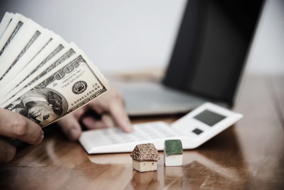 business man show money bank note make financial plan invite people sell buy house car monetary properties loan credit insurance concept 1150 13572